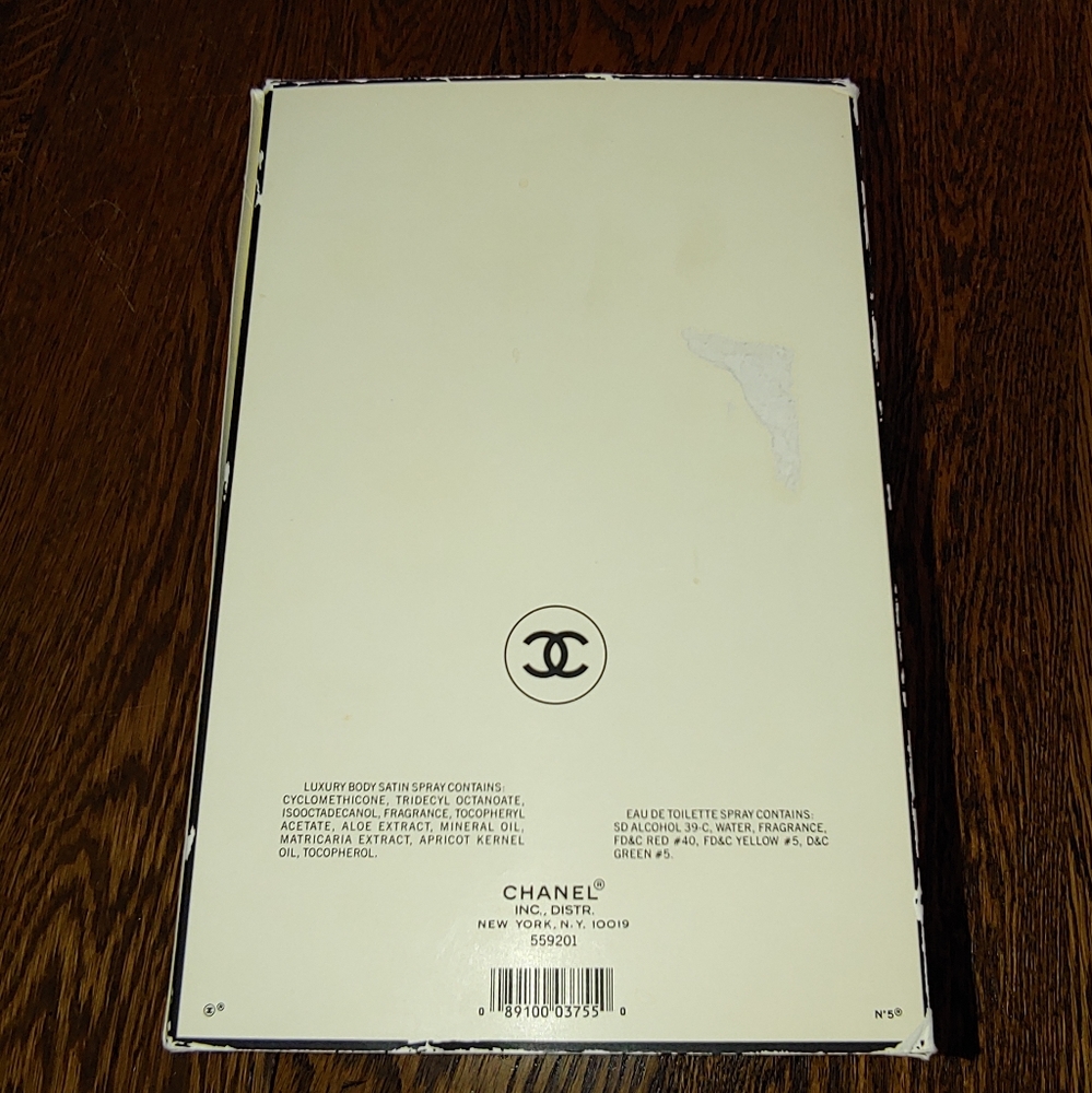 Chanel bag& box... RARE! - Picture 7 of 8